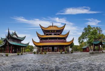 岳阳楼景区+屈子文化园+小乔墓+远眺洞庭湖一日游【人工讲解】【标准拼团游定点火车站集合，人工讲解，拒绝走马观花，深度玩转，纯玩无购物】