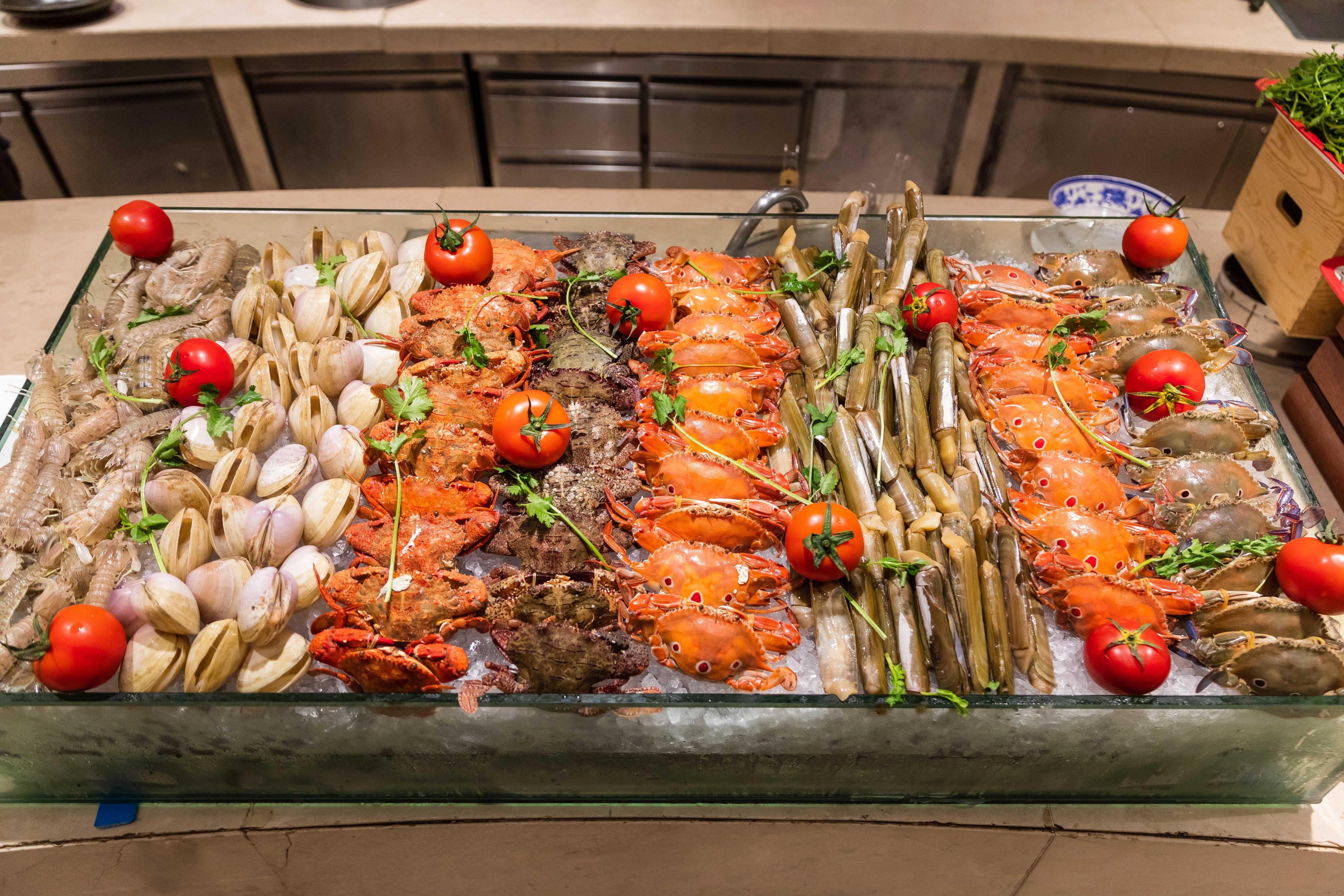 融信皇冠假日酒店原素全日制餐厅