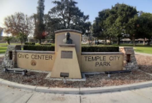 Temple City Park景点图片