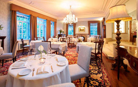 The Dining Room restaurant at Quinta da Casa Branca