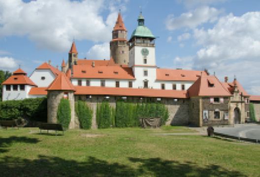 Bouzov Castle景点图片