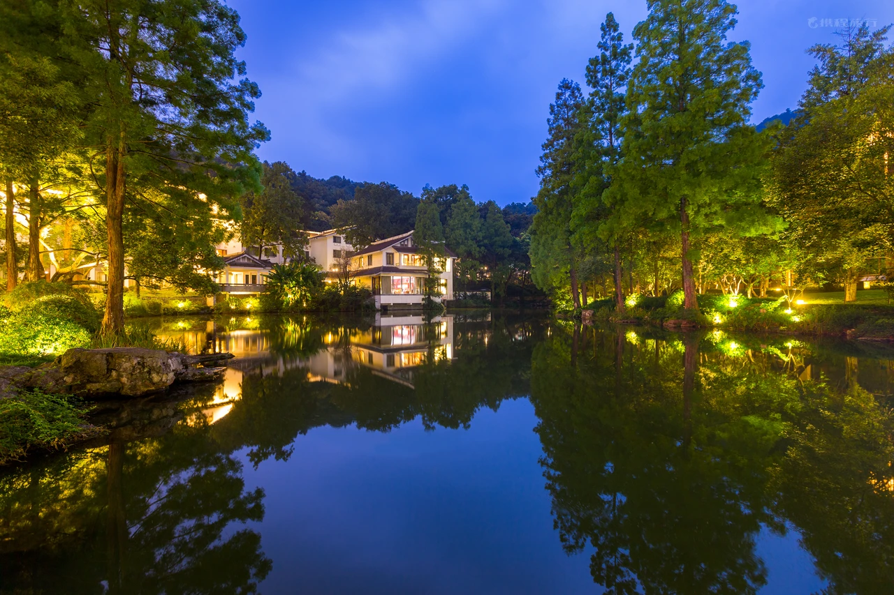 西湖风景名胜区-杭州-锦鲤喜乐汇
