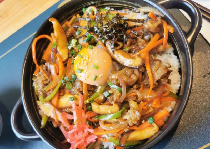 Picnics野炊·和风悬崖餐厅(龙泉山店)