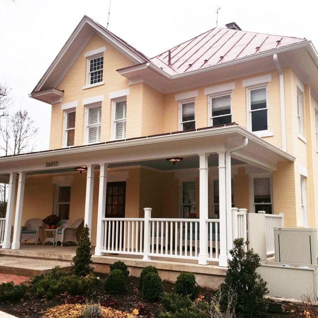 West End Wine Bar & Pub餐厅图片