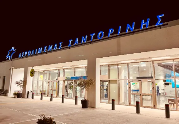 Location de voitures à Aéroport de Santorin