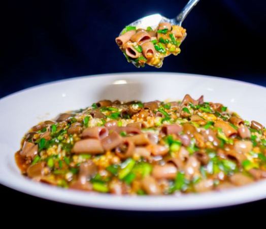 五味府海鲜餐厅·烟台菜·海肠捞饭(黄海明珠店)