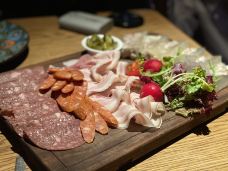 LENBACH兰巴赫西餐啤酒坊(上海白玉兰广场店)-上海-漫漫的鱼仔