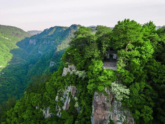 宁波溪口雪窦山 | 探寻绝美的诗画山水,梦回雅致动人的民国遗风
