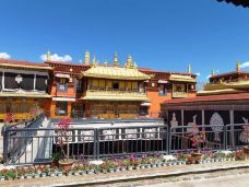 大昭寺-拉萨-噼里啪啦