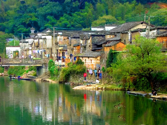 江西旅游:寻访景德镇古镇瑶里(图)