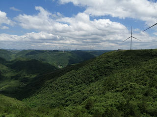 贵阳一直向东——龙里油画大草原