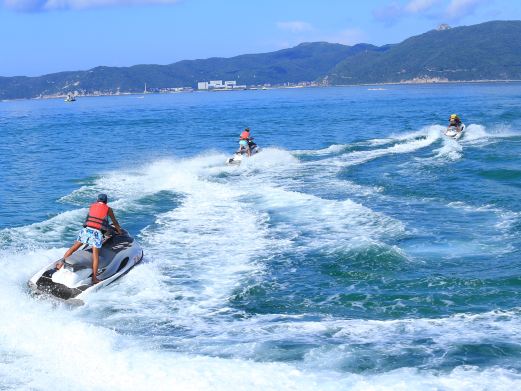亚龙湾海底世界