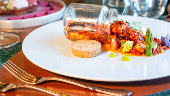 Zenit - Cocktail & Cuisine餐厅图片