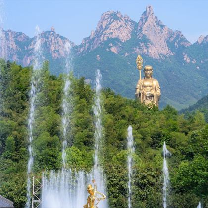 黄山风景区+西递+宏村+九华山6日5晚跟团游
