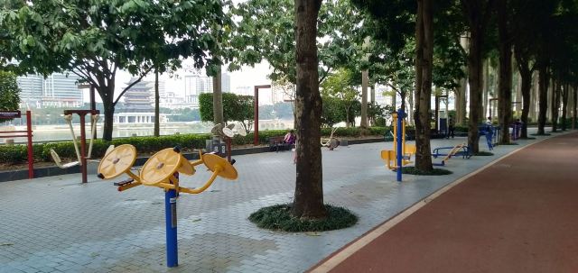 南宁市邕江一桥江滨休闲公园旅行图片 9