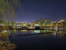 大明湖景区-济南-潇洒1哥