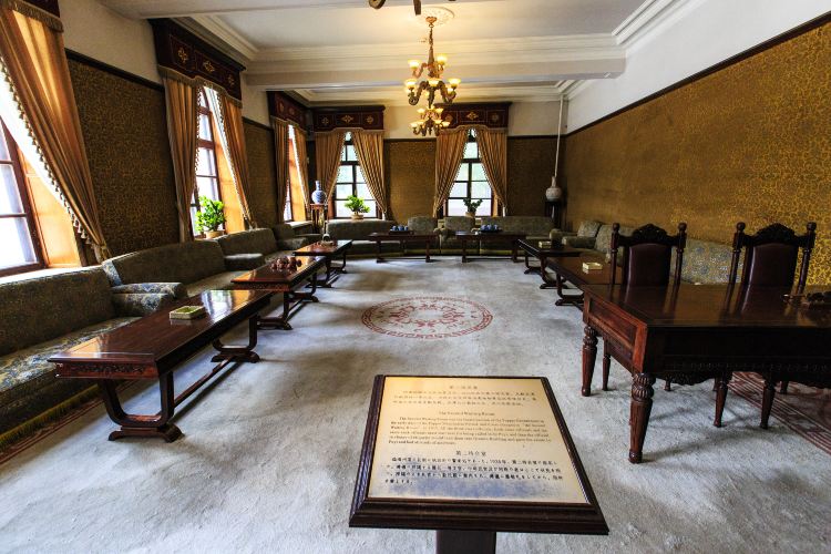 Gallery 2