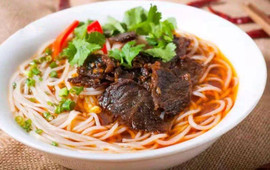 花溪飞碗牛肉粉(花阔路店)