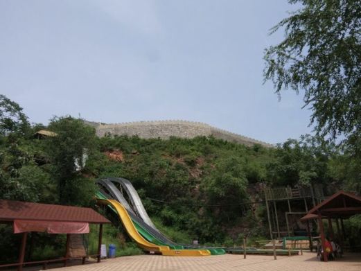 龙山蜡像馆景区
