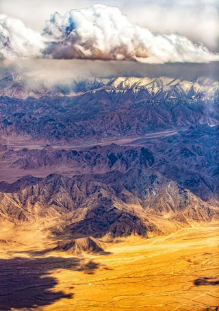 被CNN评为「亚洲最佳冬季旅行地」,它是地球第三极……