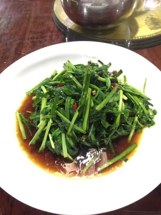 Ying-jaai Coconut Shell Noodle