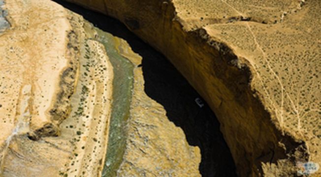 格尔木｜一路向西，三天两夜探寻昆仑山脉、戈壁盐滩之间的风景