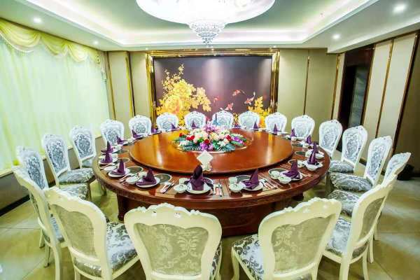 南江天悦国际酒店·餐厅餐厅图片