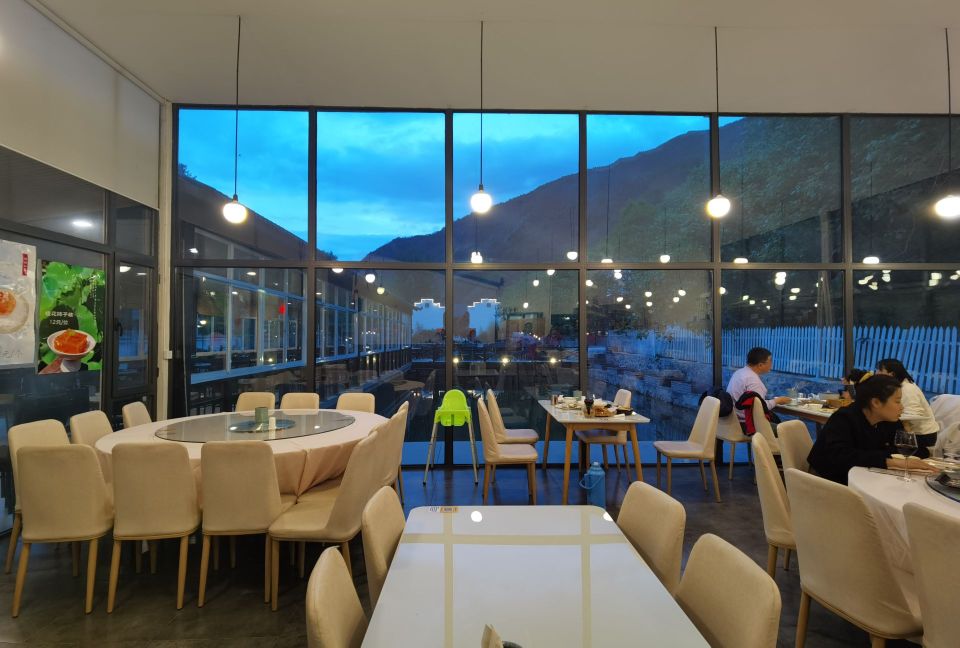 荷塘味道(水长城店)