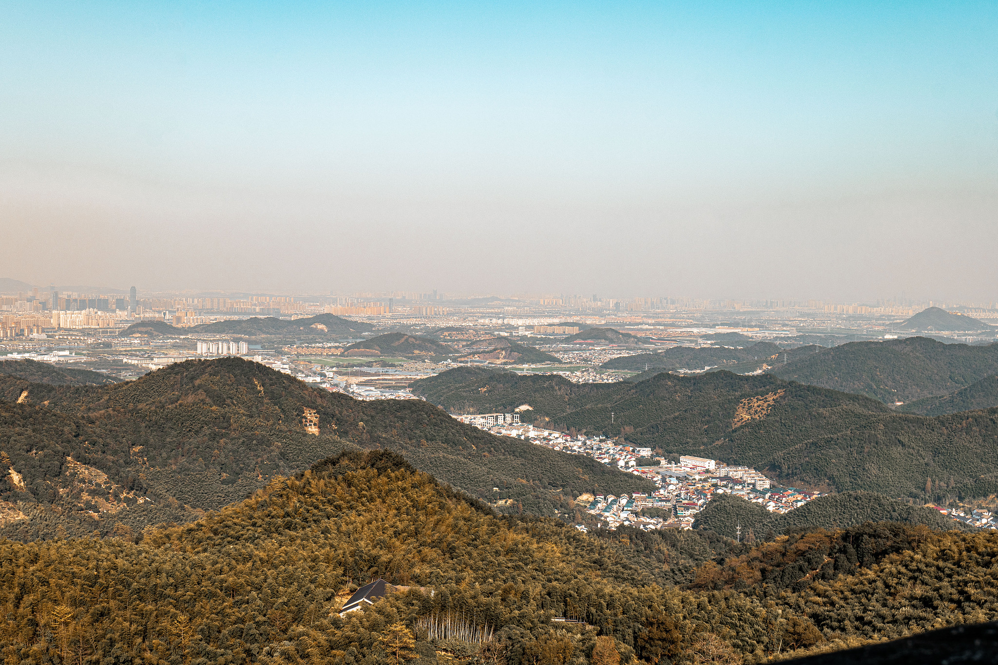 3-Day Shaoxing Tour: Explore Ancient Towns and Cultural Relics from Shusheng Gu Li to Kuaiji Mountain