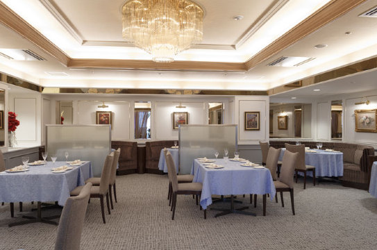 Crown Restaurant餐厅图片