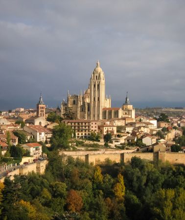 13D10N • Spain + Portugal: Madrid + Porto + Lisbon + Valencia + Barcelona · SG Departure · Flights Cheaper Than Booking Separately · Meals Incl · SG Tour Leader Escort · Leisure Pace · Senior-Friendly
