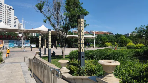 華苑人防公園