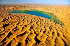 阿拉善左旗游记图片] 大漠腾格里 一汪月亮湖