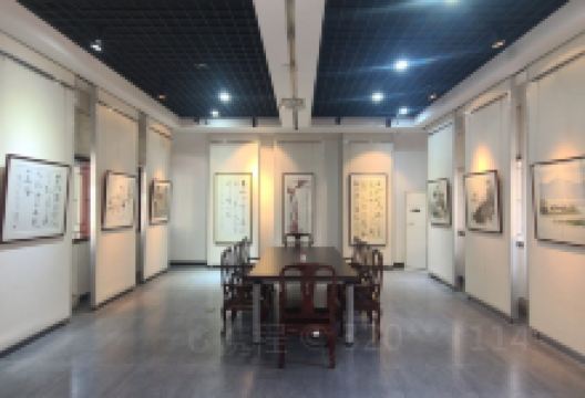 梅花草堂景点图片