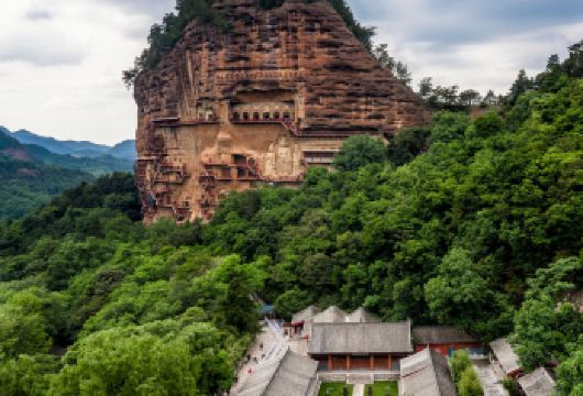 麦积山+伏羲庙+天水古城一日游【登窟讲解/天天发/1人可订】【[麦积山石窟]绝壁上的佛国，世界文化遗产地全国重点文物保护单位，国家AAAAA景区。】