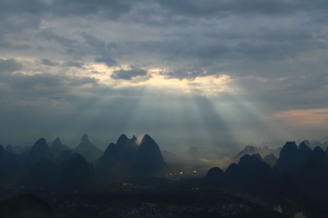 阳朔电视塔旅行图片 2