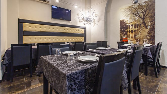 Real Taj Mahal Vicenza餐厅图片