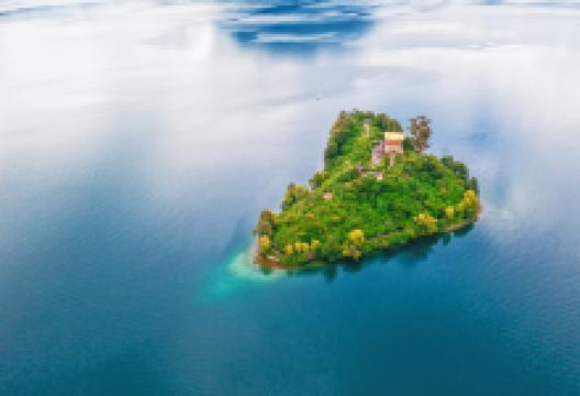 里务比岛景点图片