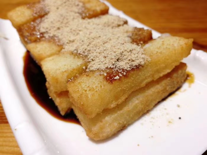 休记光头香辣蟹干锅(绵竹店)餐厅图片