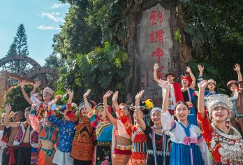 世界之窗+中英街+深圳湾公园纯玩半日游【2人以上市区上门接】【1）可私人订制小团 ，2人起市区上门接，免去出行烦恼。】