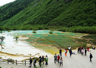 雨晴浓淡无章画——2021年川渝恩施16天旅游日记 ●六泉之邦