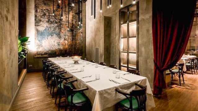 Yard Restaurant餐厅图片