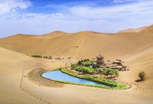 鸣沙山月牙泉景点图片