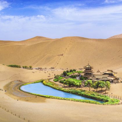 甘南+扎尕那+阿坝藏族羌族自治州+莲宝叶则景区+拉卜楞寺8日7晚跟团游