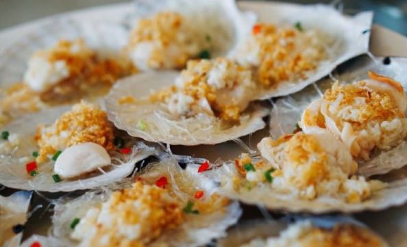 红花山庄·精致粤菜海鲜·客家菜宴会宴请(红花湖美食中心店)