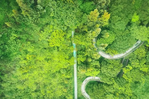 “内卷”出现在旅游界?开眼界,昆明这几个游玩地“卷”得太厉害