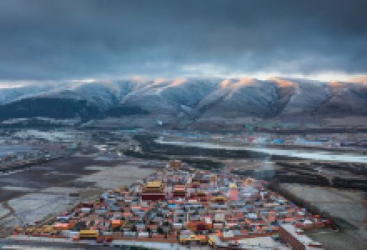 觉囊赛格寺景点图片