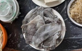 加油站黄牛肉馆