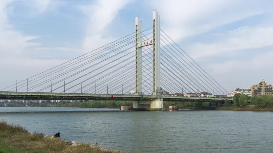 人民大橋