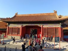 御花园-北京-勇猛十温柔